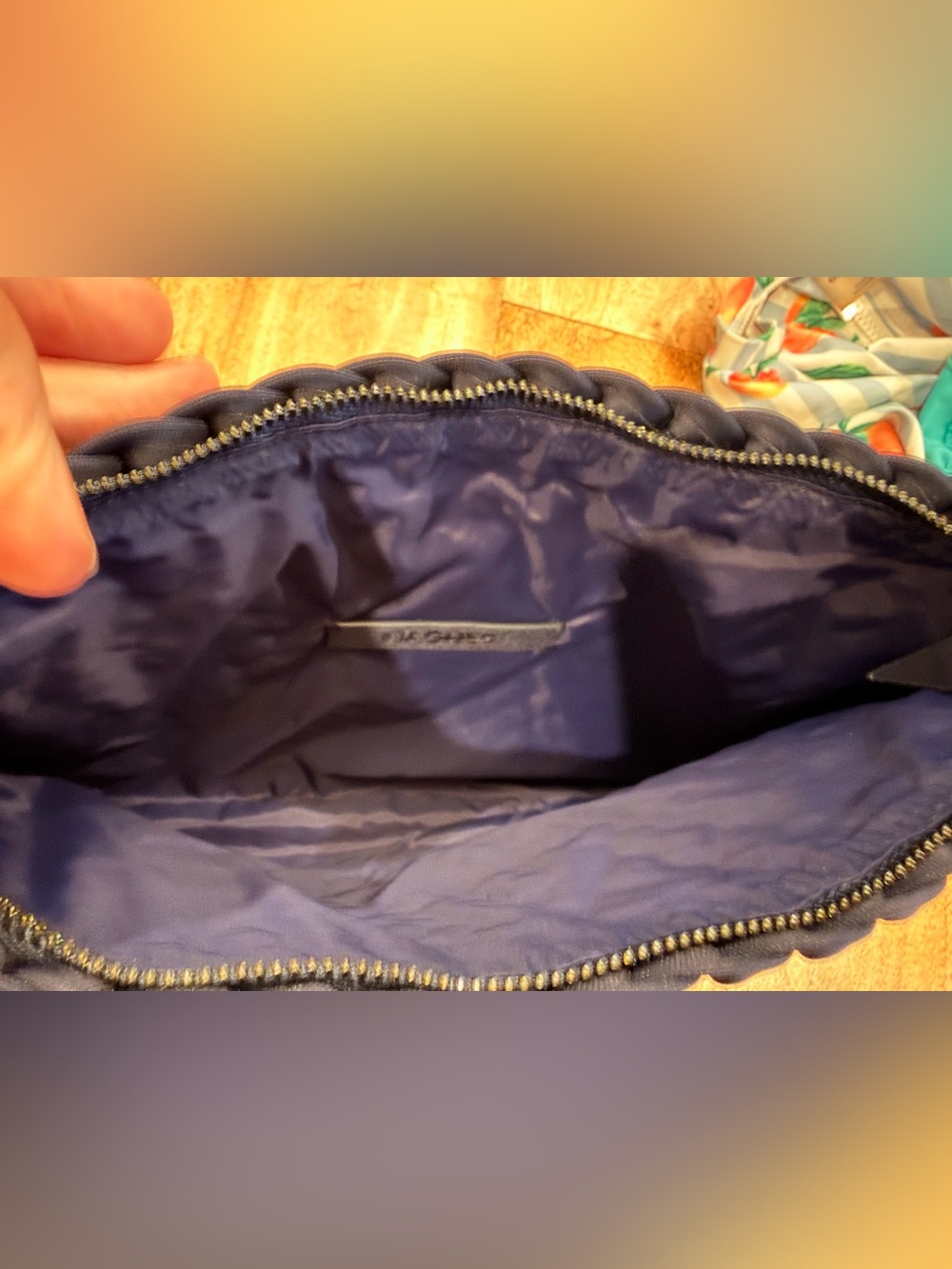 NAGHEDI Navy Woven Neoprene Zip Pouch Tote Insert 10” x 7” NWOT - Picture 4 of 6